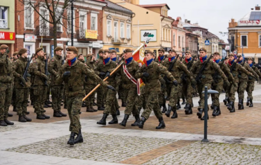 Przysięga na rynku w Strzyżowie 6