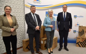 Galeria aktualności Nowoczesny sprzęt komputerowy dla jednostek organizacyjnych Powiatu Strzyżowskiego 16