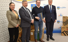 Galeria aktualności Nowoczesny sprzęt komputerowy dla jednostek organizacyjnych Powiatu Strzyżowskiego 18