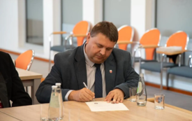 Galeria aktualności Wizyta przedstawiciela władz hrabstwa San Diego w Strzyżowie 35