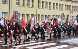 Galeria aktualności Narodowe Święto Niepodległości w Strzyżowie &ndash; wsp&oacute;lne świętowanie 107. rocznicy odzyskania przez Polskę wolności 61